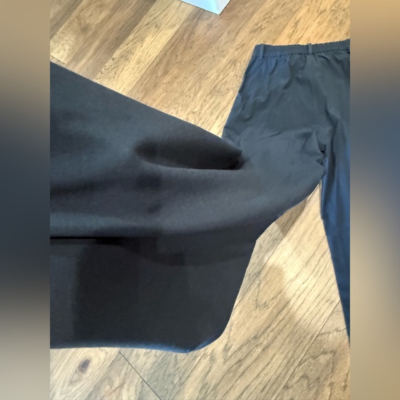 Vuori Villa Trouser Ink Blue - Picture 8 of 8